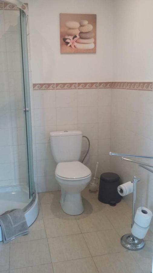 Guest House Kajaki-Ragaciems Buitenkant foto